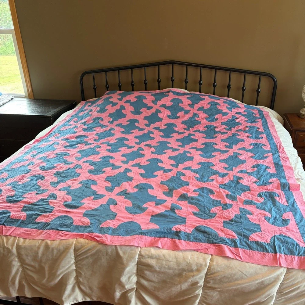 Vintage 1941 Dunkard's Path Pink Blue Handmade Quilt Top 72x80 farmhouse cottage